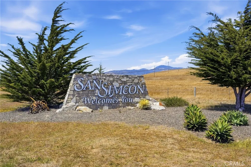 533 Casa Del Mar Drive San Simeon, CA 93452