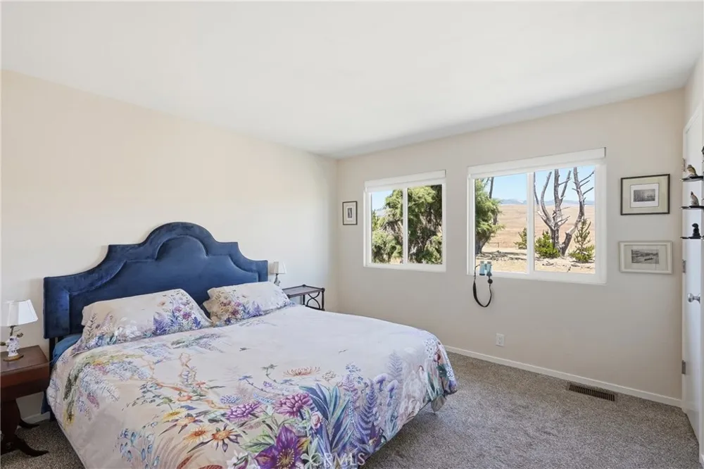 533 Casa Del Mar Drive San Simeon, CA 93452