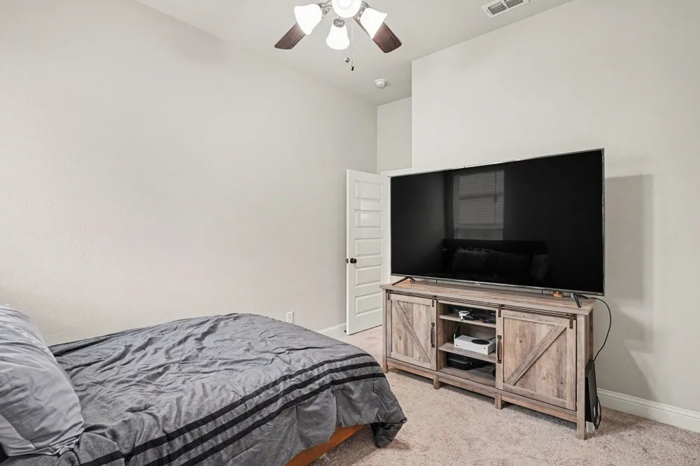 12601 Panther Creek Drive Godley, TX 76044