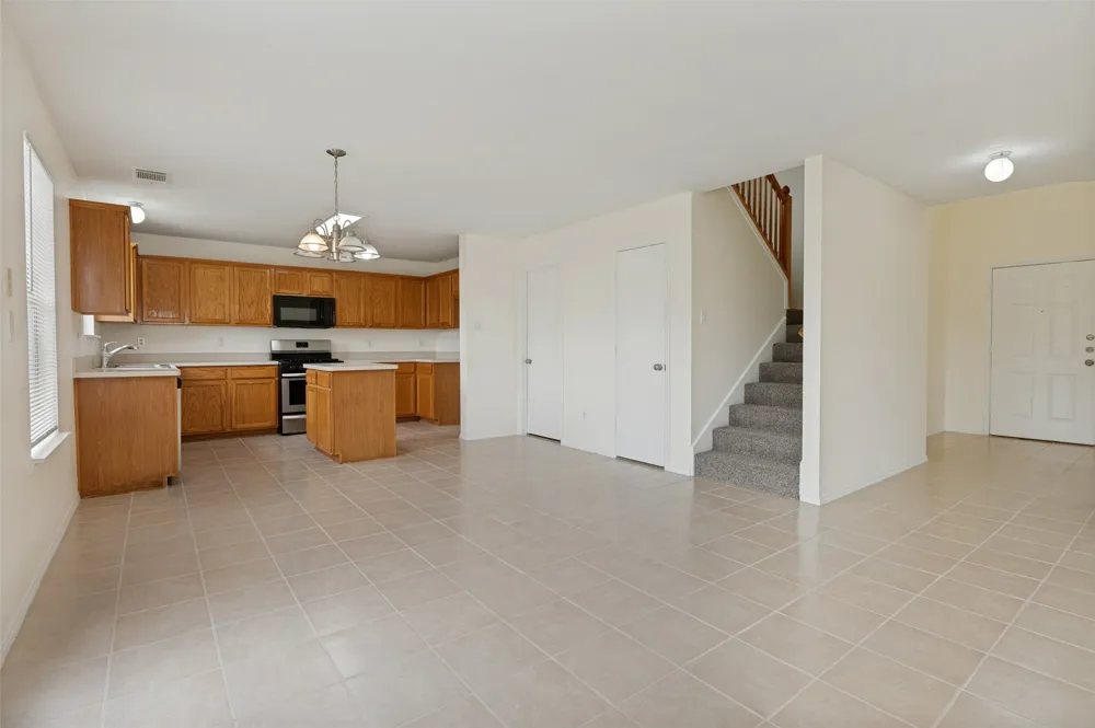 218 Jacob Court Glenn Heights, TX 75154