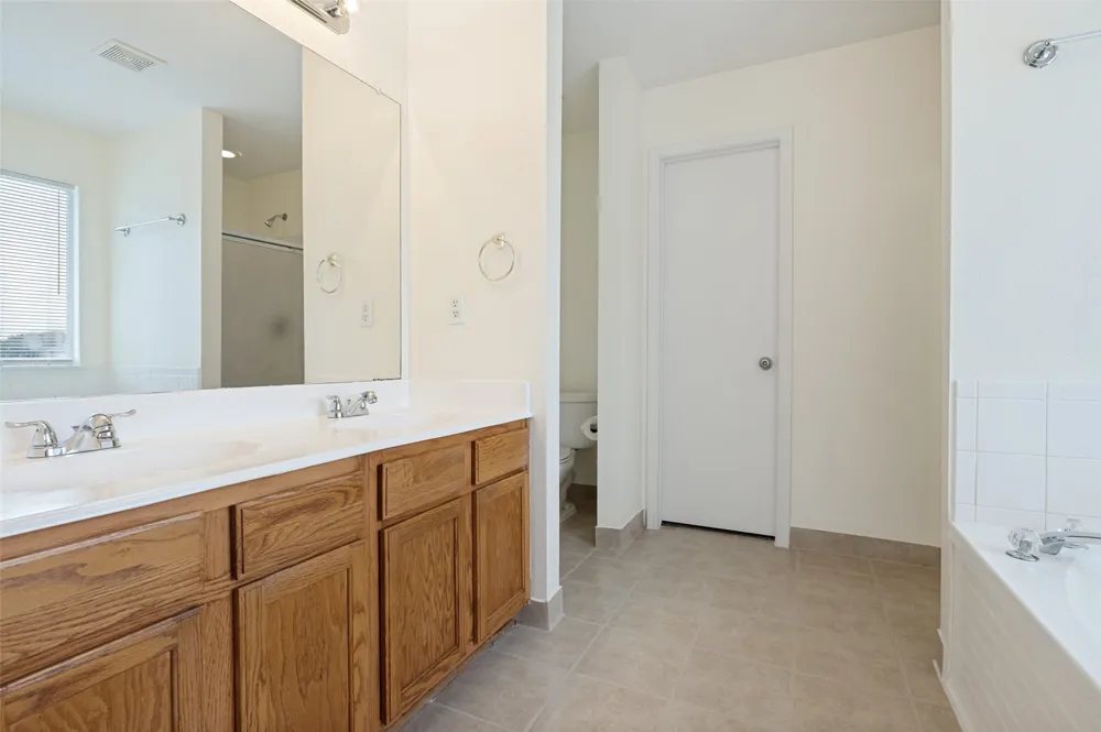 218 Jacob Court Glenn Heights, TX 75154