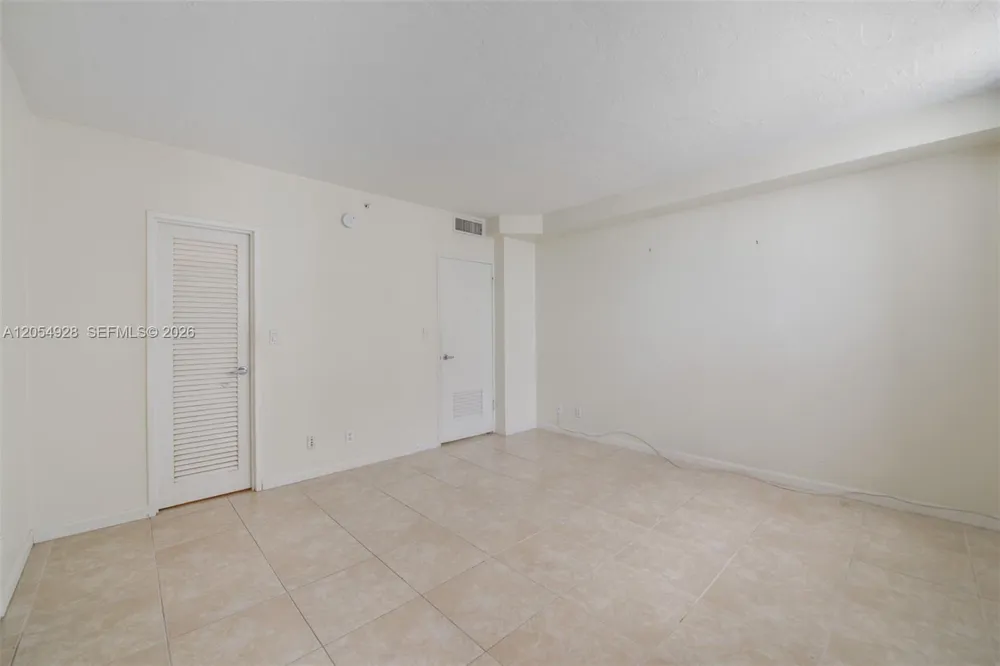 3001 S Ocean Dr #749 Hollywood, FL 33019