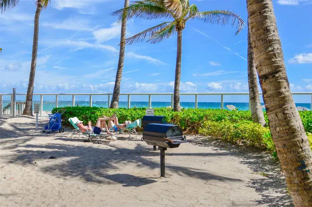 3001 S Ocean Dr #749 Hollywood, FL 33019