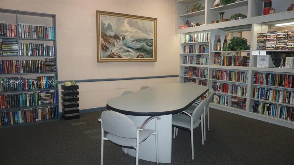 1100 Colony Point Cir #206 Pembroke Pines, FL 33026