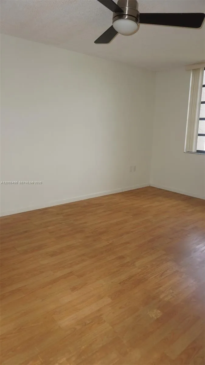 1100 Colony Point Cir #206 Pembroke Pines, FL 33026