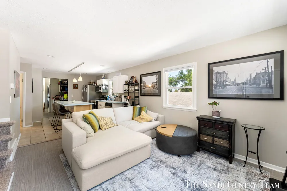 215 S 1st Street Grand Haven, MI 49417