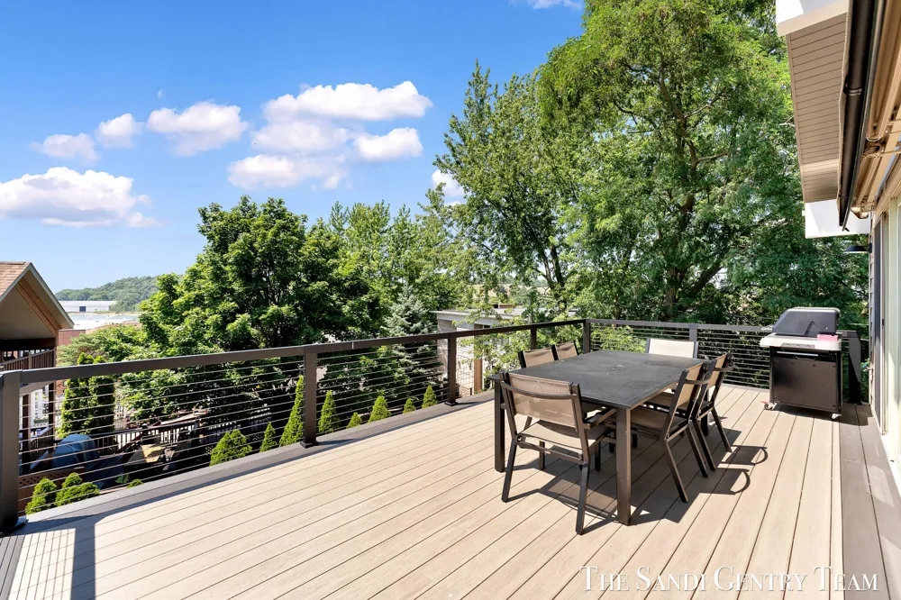 215 S 1st Street Grand Haven, MI 49417