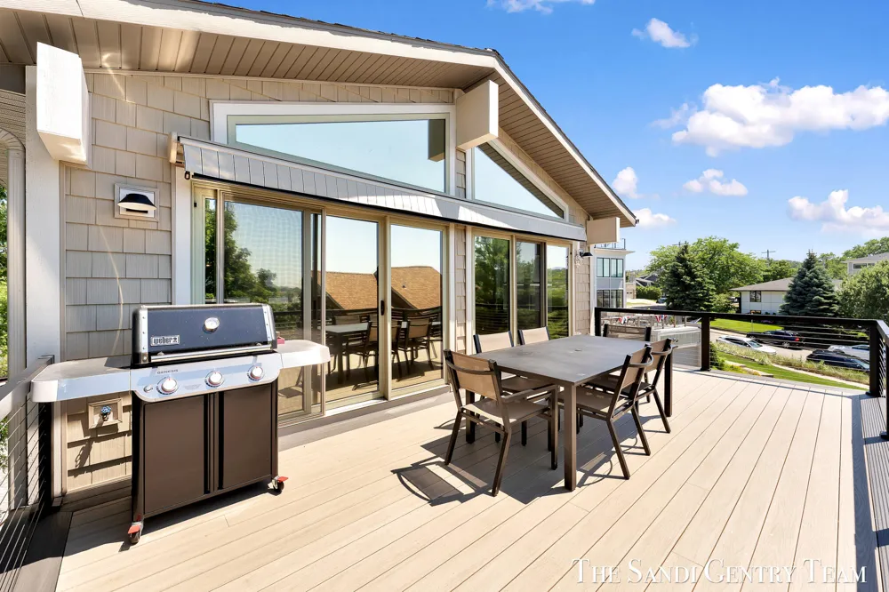 215 S 1st Street Grand Haven, MI 49417
