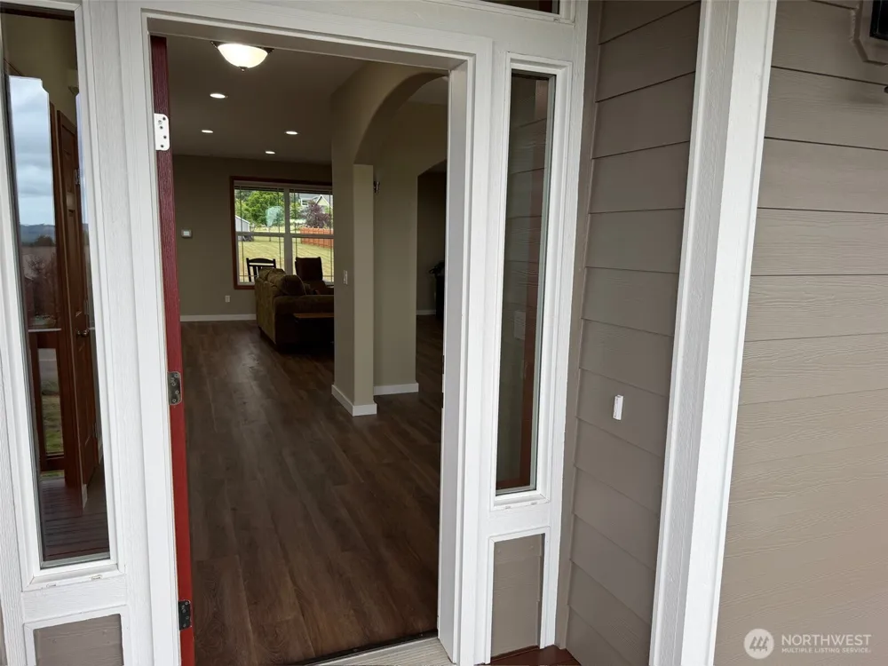 117 Garrett Loop Chehalis, WA 98532