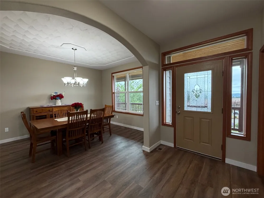 117 Garrett Loop Chehalis, WA 98532