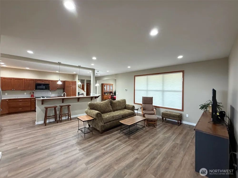 117 Garrett Loop Chehalis, WA 98532