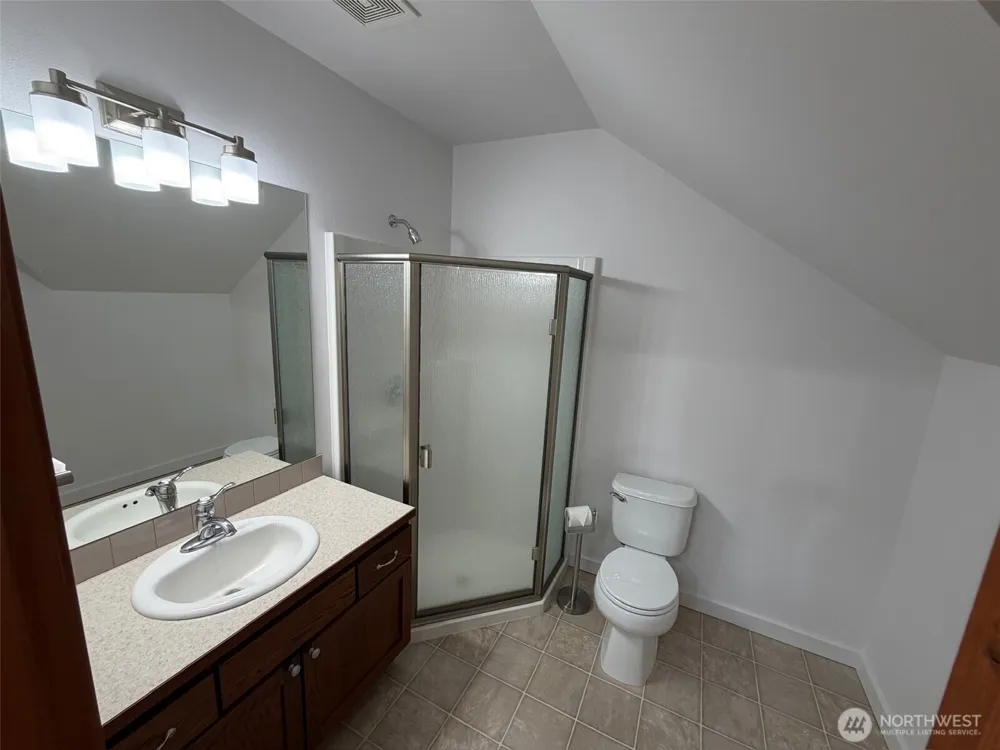 117 Garrett Loop Chehalis, WA 98532