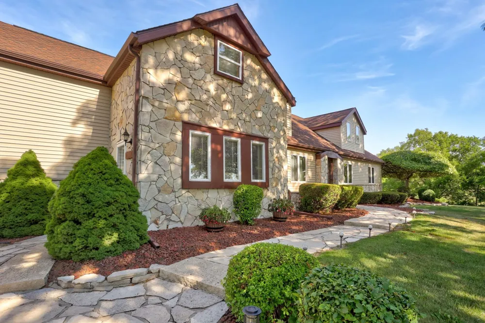 1090 Block Road Blumfield Township, MI 48757