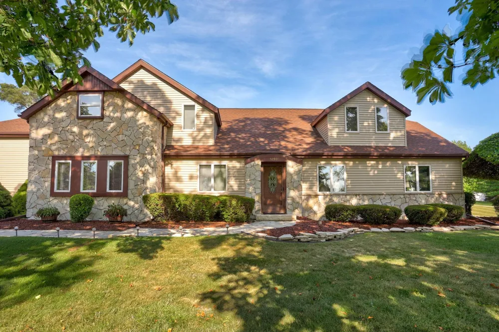 1090 Block Road Blumfield Township, MI 48757