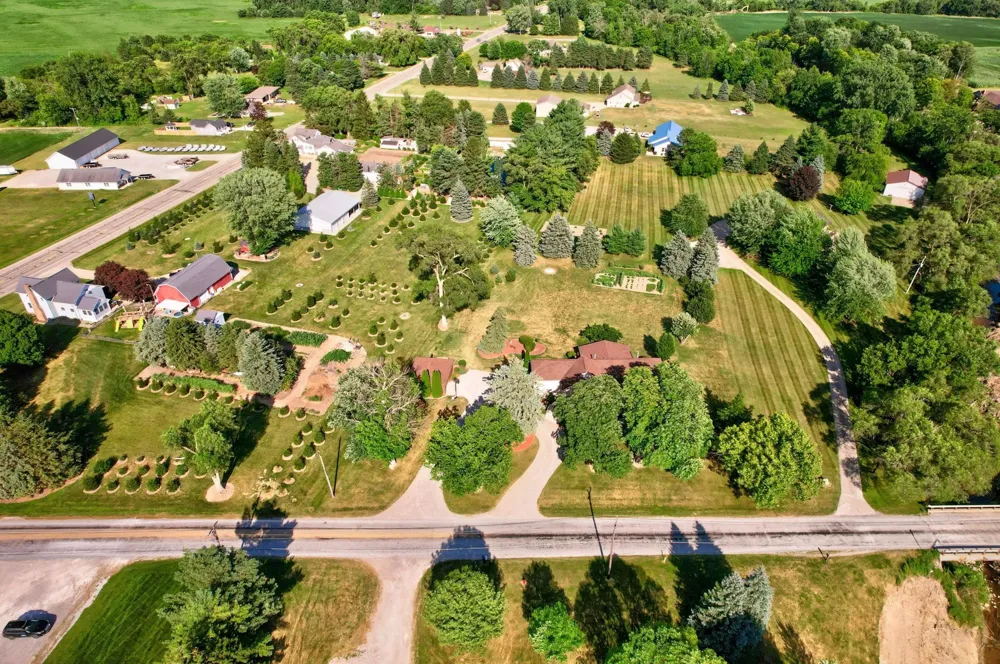 1090 Block Road Blumfield Township, MI 48757