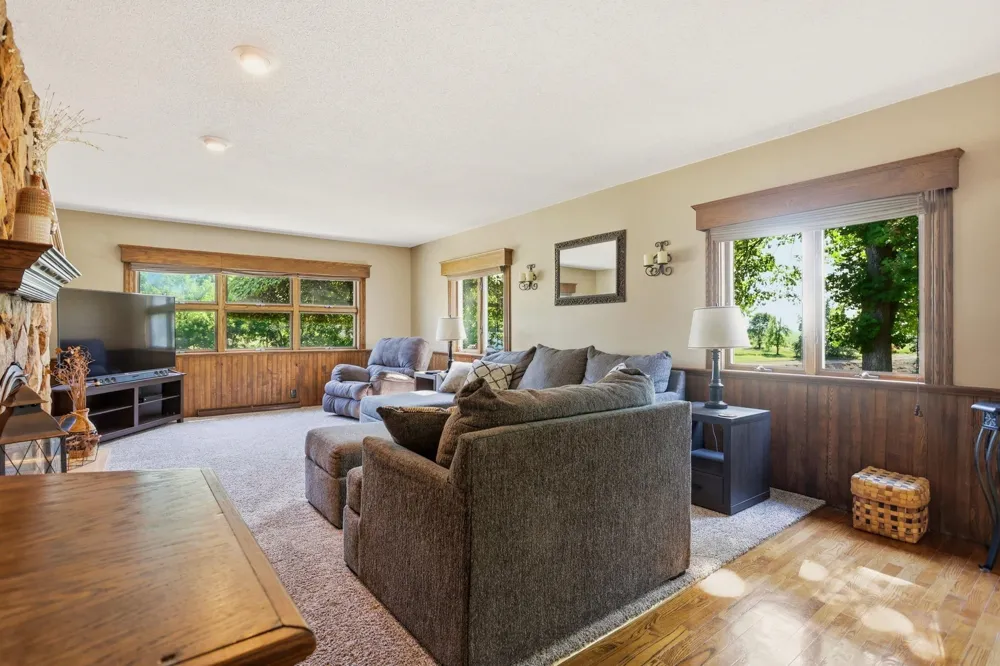 1090 Block Road Blumfield Township, MI 48757