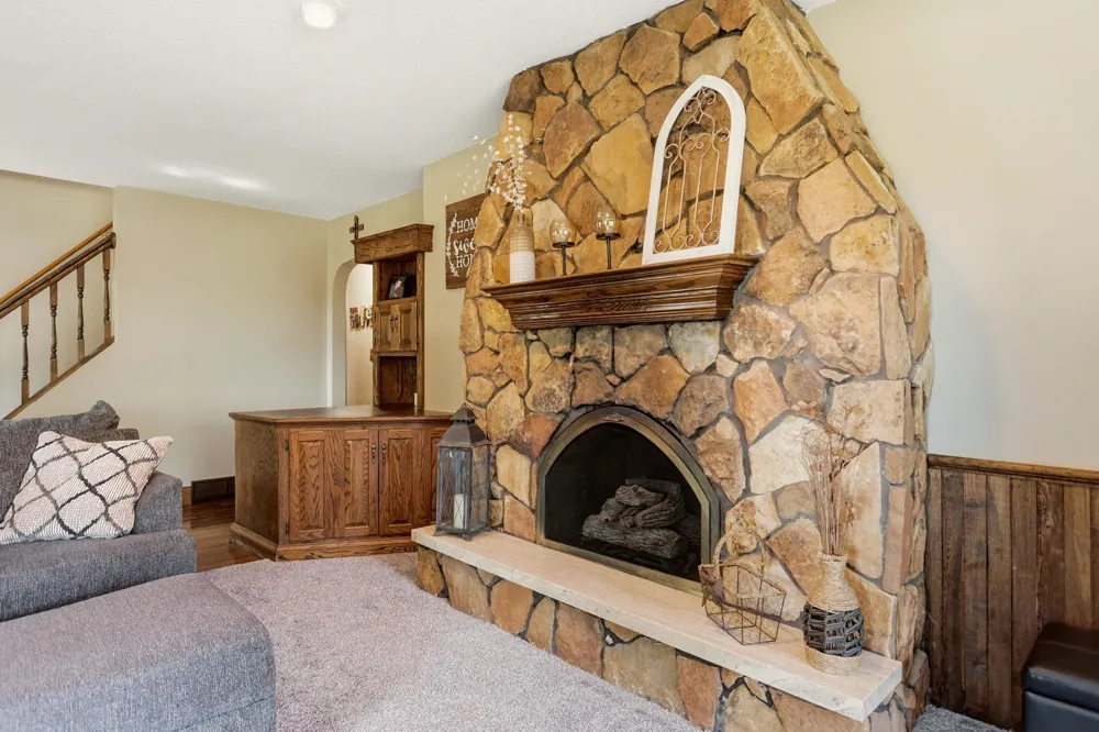 1090 Block Road Blumfield Township, MI 48757
