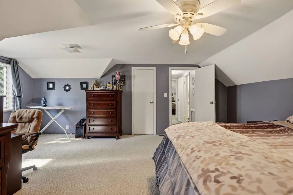 1090 Block Road Blumfield Township, MI 48757