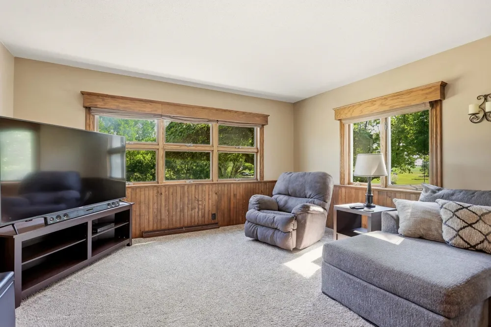 1090 Block Road Blumfield Township, MI 48757