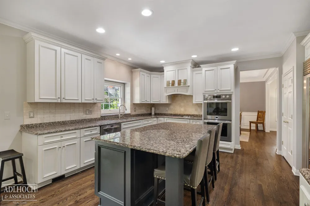 758 Middlesex Road Grosse Pointe Park City, MI 48230