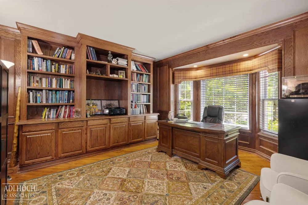 758 Middlesex Road Grosse Pointe Park City, MI 48230