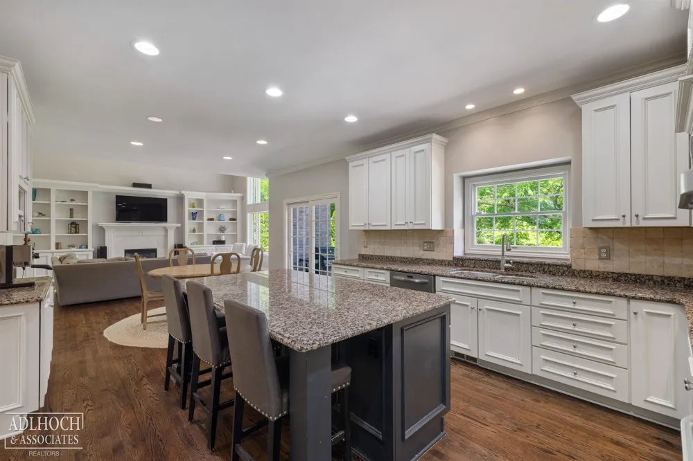 758 Middlesex Road Grosse Pointe Park City, MI 48230