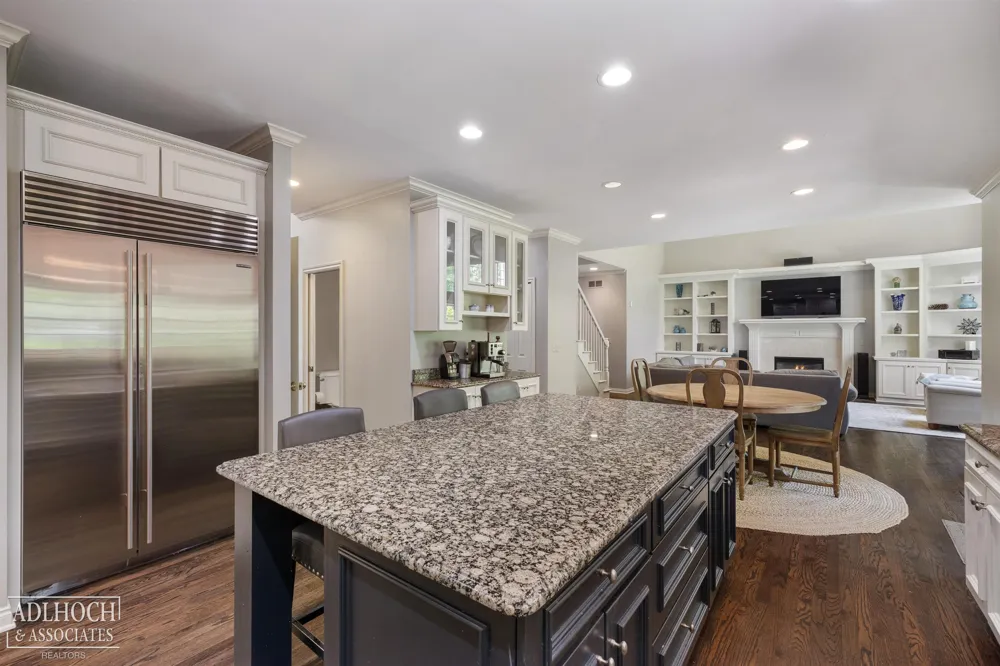 758 Middlesex Road Grosse Pointe Park City, MI 48230