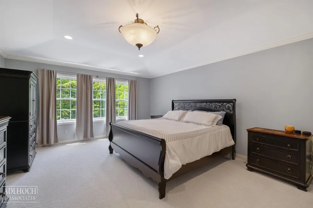 758 Middlesex Road Grosse Pointe Park City, MI 48230