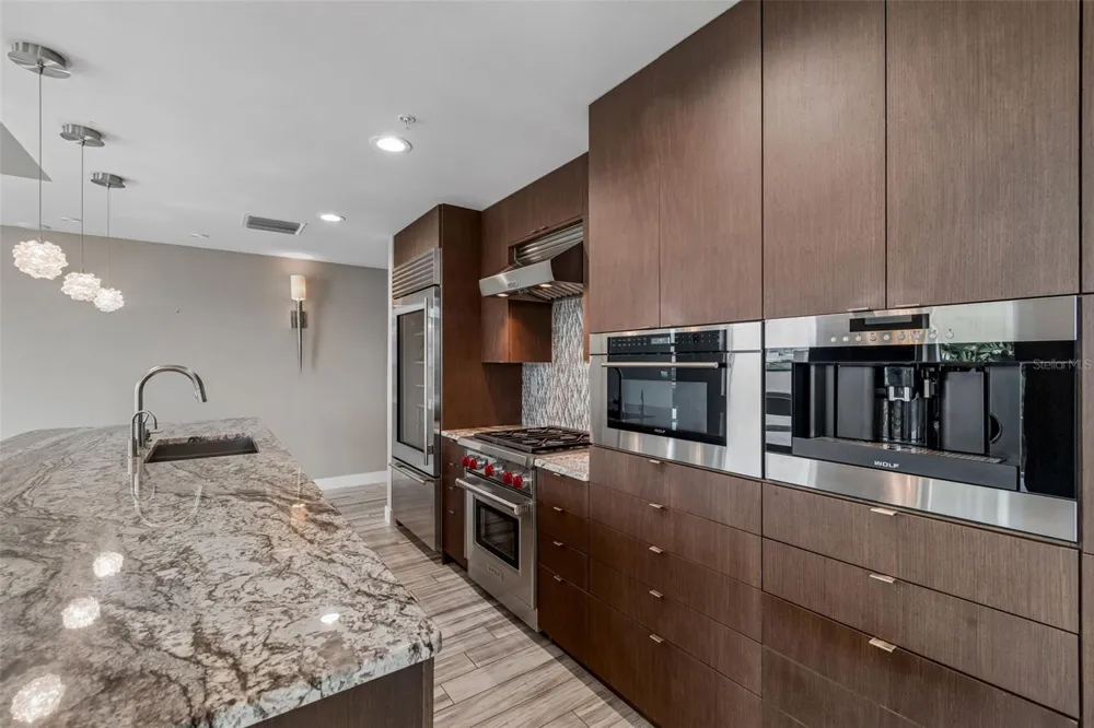 1120 E KENNEDY BOULEVARD W #1030 Tampa, FL 33602