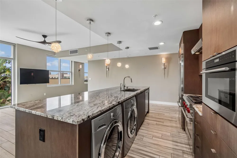 1120 E KENNEDY BOULEVARD W #1030 Tampa, FL 33602