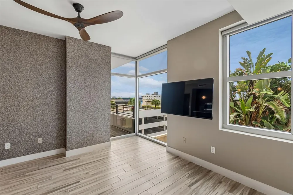1120 E KENNEDY BOULEVARD W #1030 Tampa, FL 33602