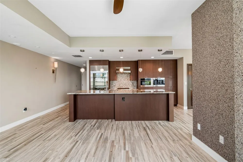 1120 E KENNEDY BOULEVARD W #1030 Tampa, FL 33602