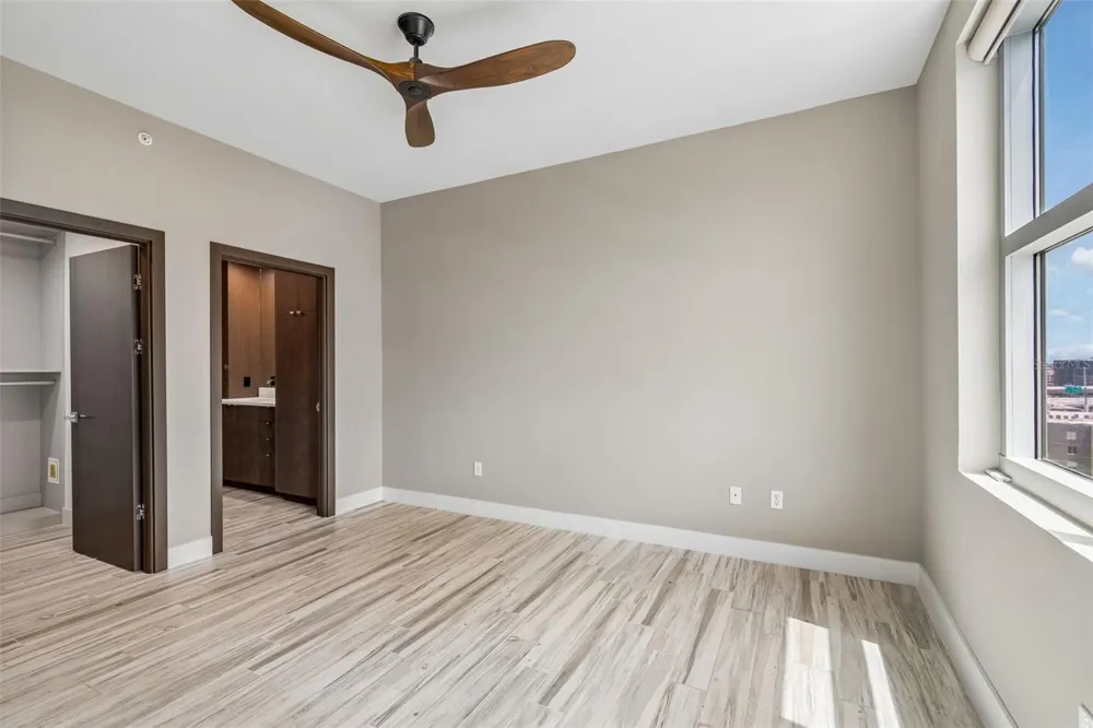 1120 E KENNEDY BOULEVARD W #1030 Tampa, FL 33602