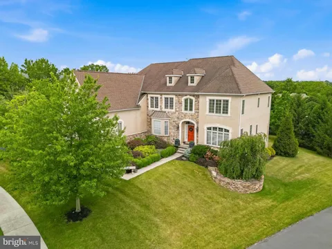 587 WOODVIEW LANE #          