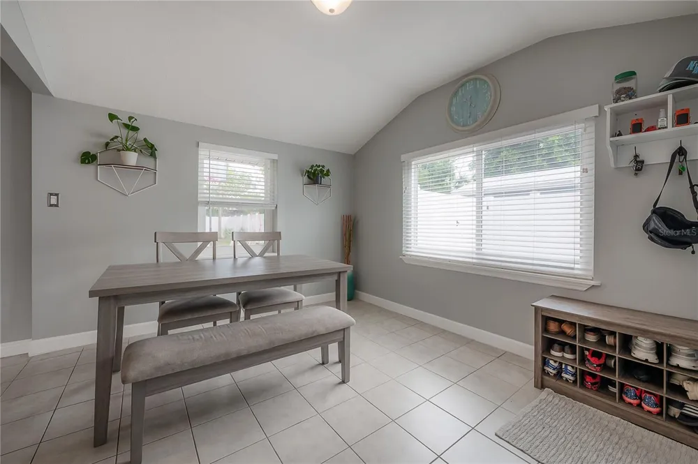 5937 13TH AVENUE St Petersburg, FL 33710
