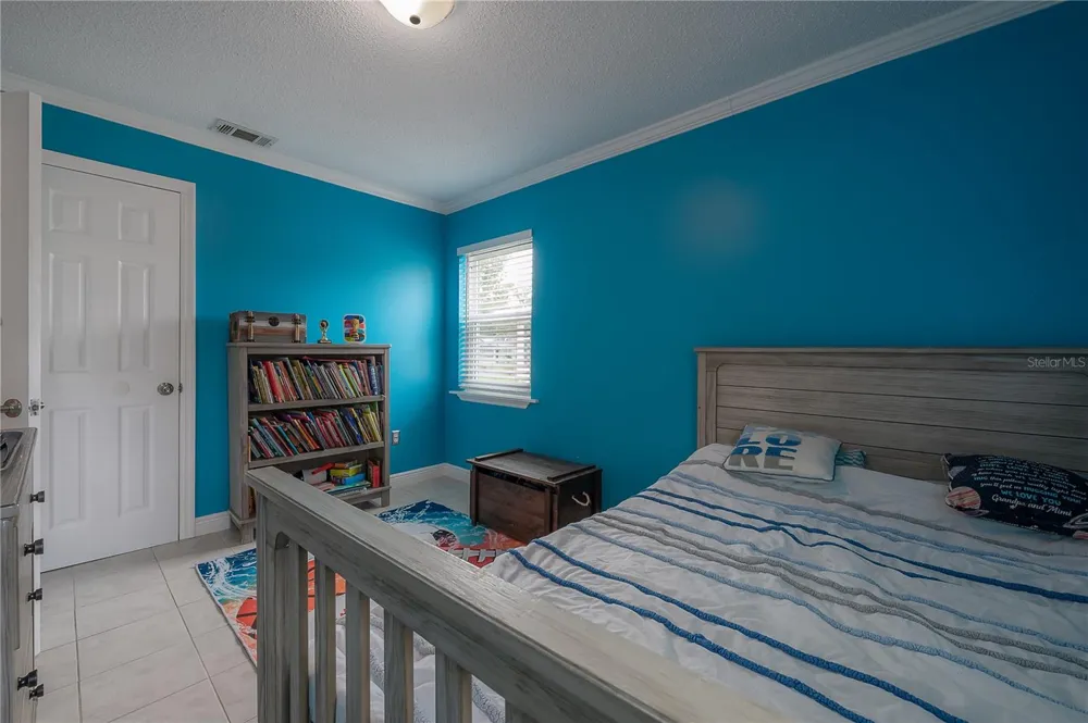 5937 13TH AVENUE St Petersburg, FL 33710