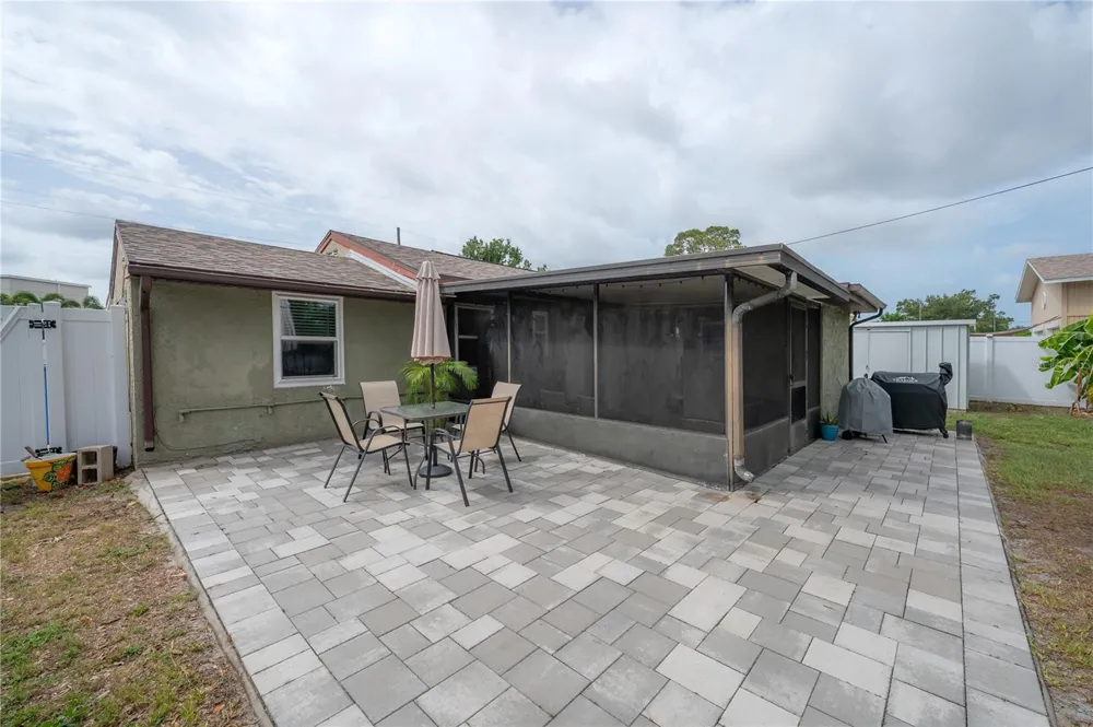 5937 13TH AVENUE St Petersburg, FL 33710