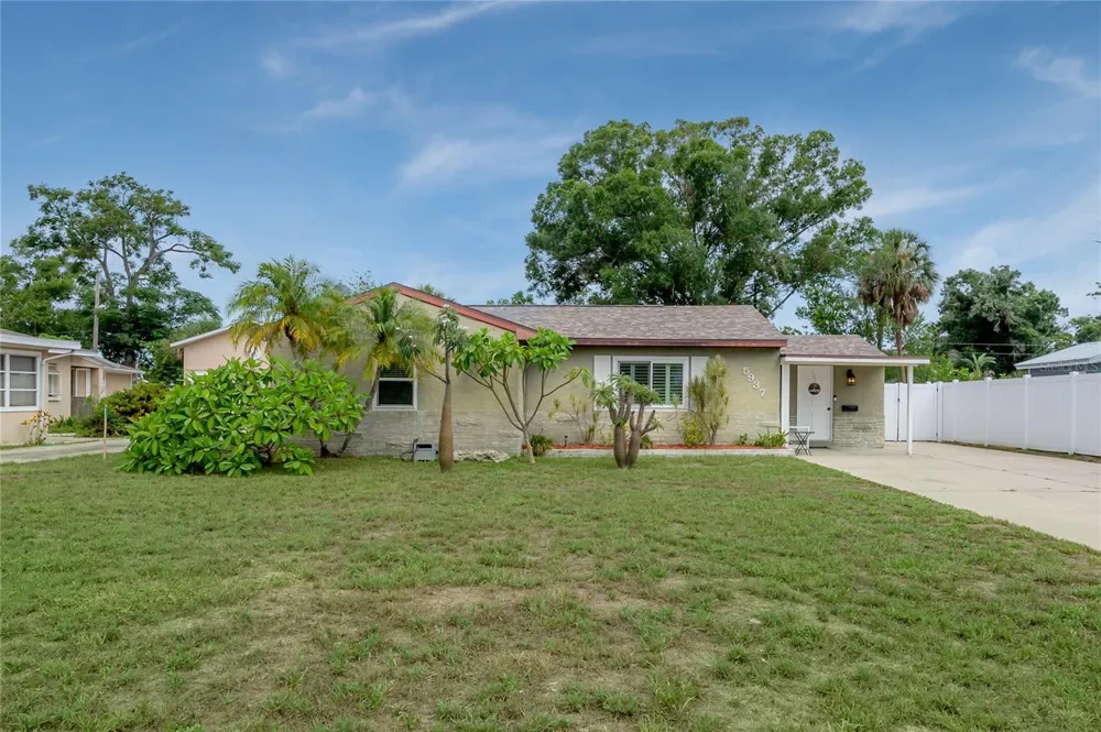 5937 13TH AVENUE St Petersburg, FL 33710