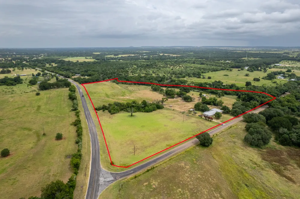 301 County Road 214 Hico, TX 76457
