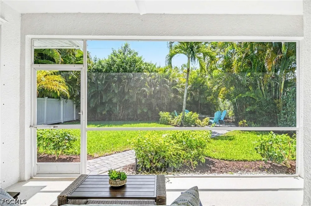 Laurel Lakes Boulevard Naples, FL 34119