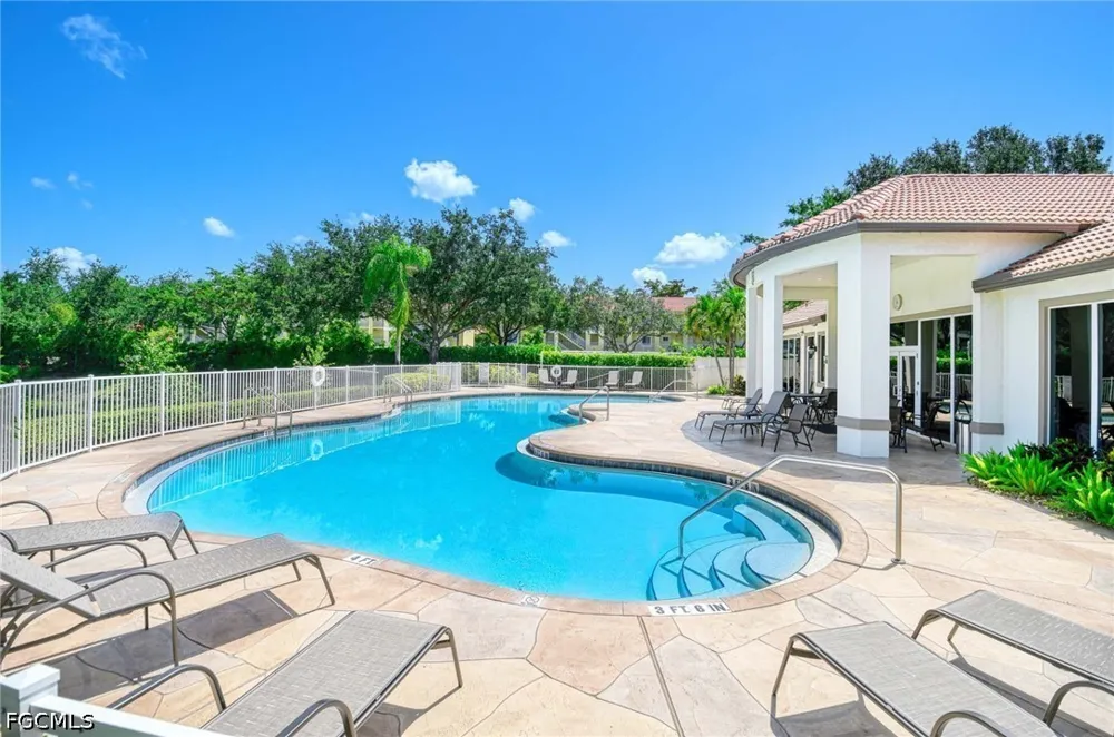 Laurel Lakes Boulevard Naples, FL 34119