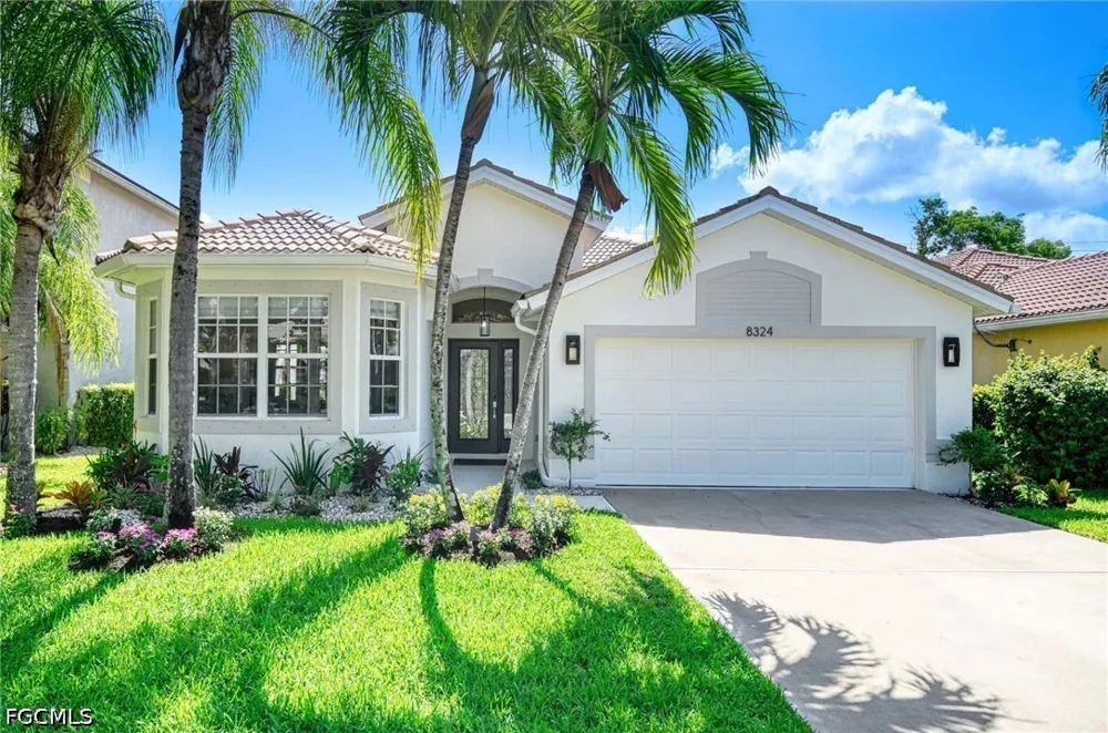 Laurel Lakes Boulevard Naples, FL 34119