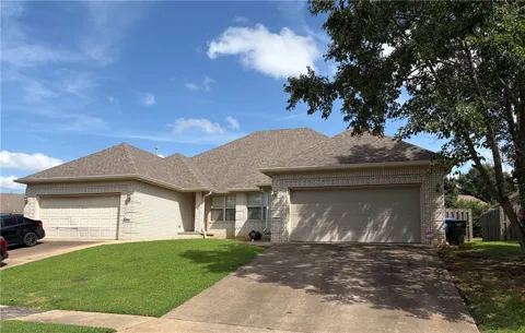 6241 Milliken Bend