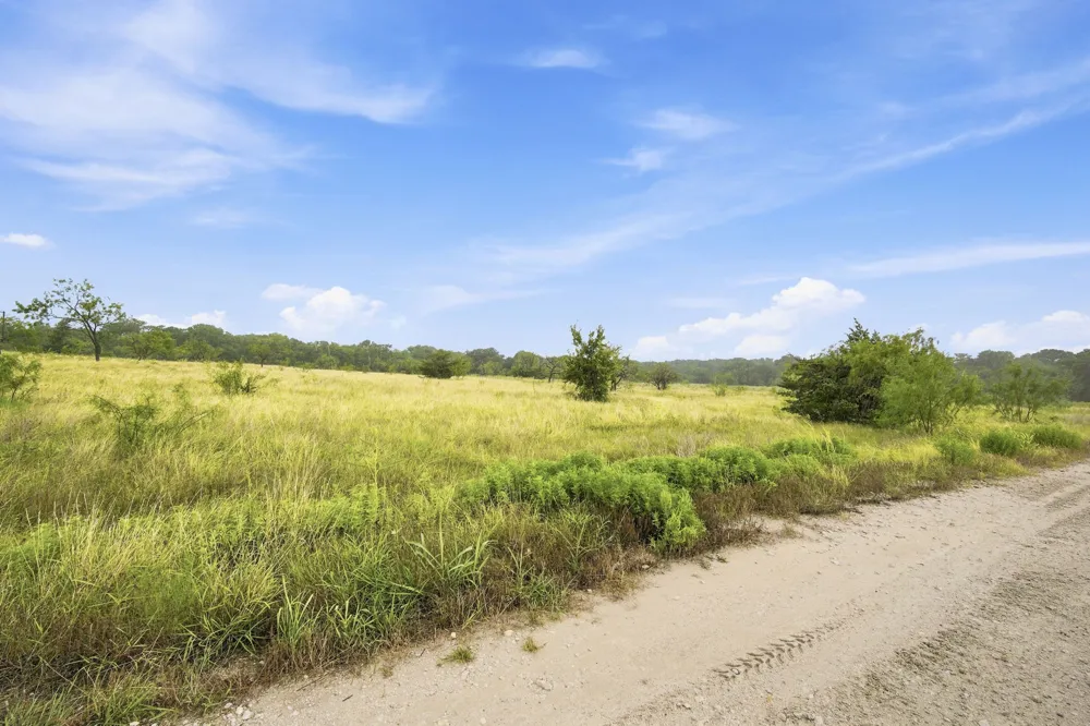 117 Private Road 354 N Hubbard, TX 76648