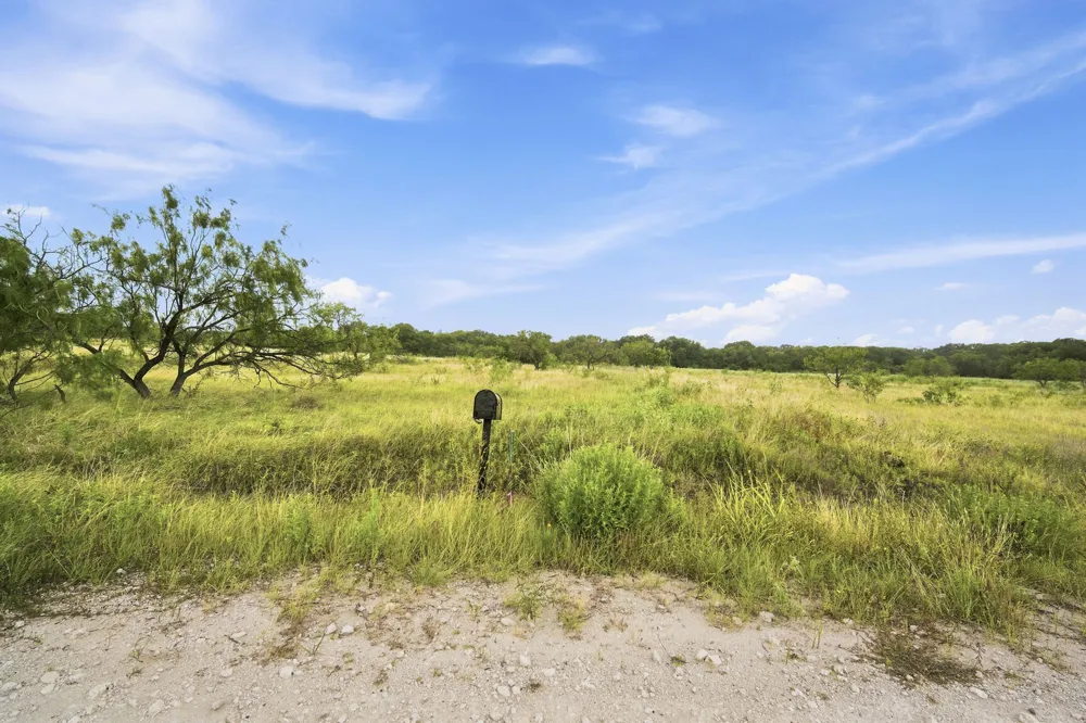 117 Private Road 354 N Hubbard, TX 76648