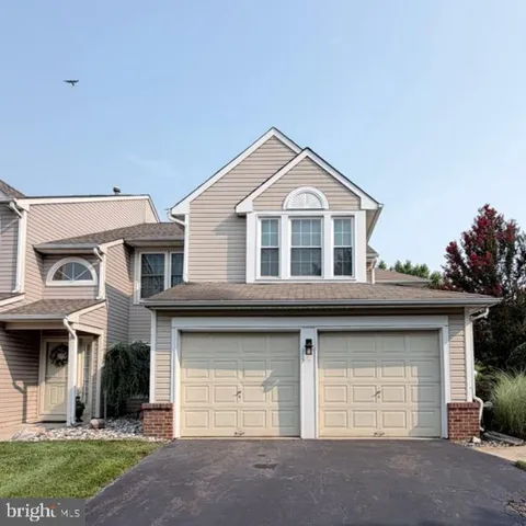 209 WAVERLY COURT