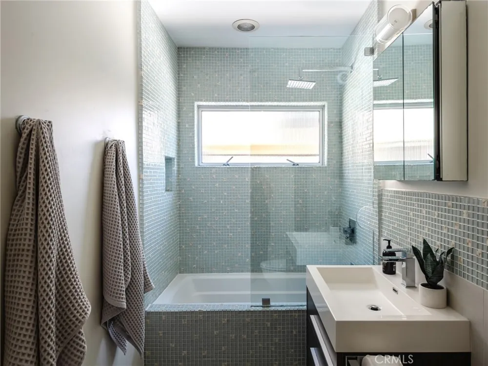 309 Gull Street Manhattan Beach, CA 90266