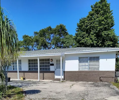 828 PROSPERITY FARMS ROAD