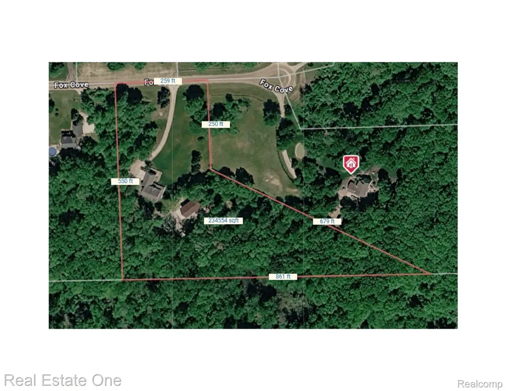 2691 Fox Cove Addison Township, MI 48370