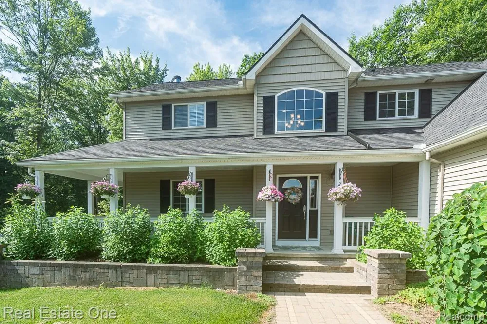 2691 Fox Cove Addison Township, MI 48370